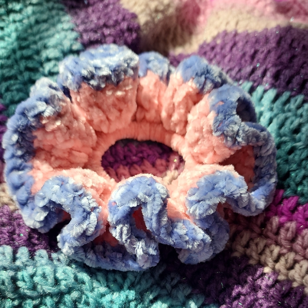 1 Scrunchie